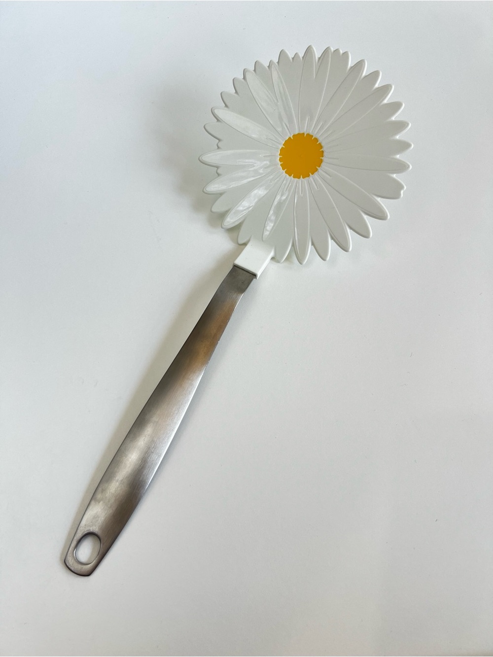 Mid Century Style Daisy Spatula Kitchen Utensil Retro Flower Flipper Stainless